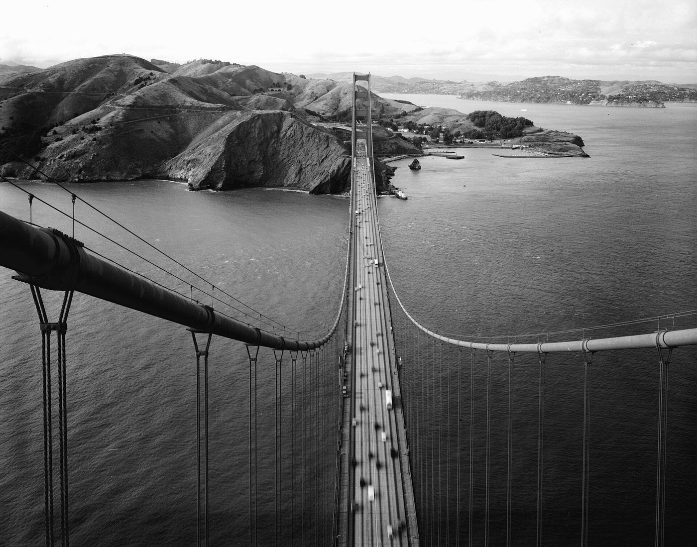 The Golden Gate Bridge's two main cables hold 80,000 miles of steel wire. Each cable is made of 27,572 separate wires bundled together.