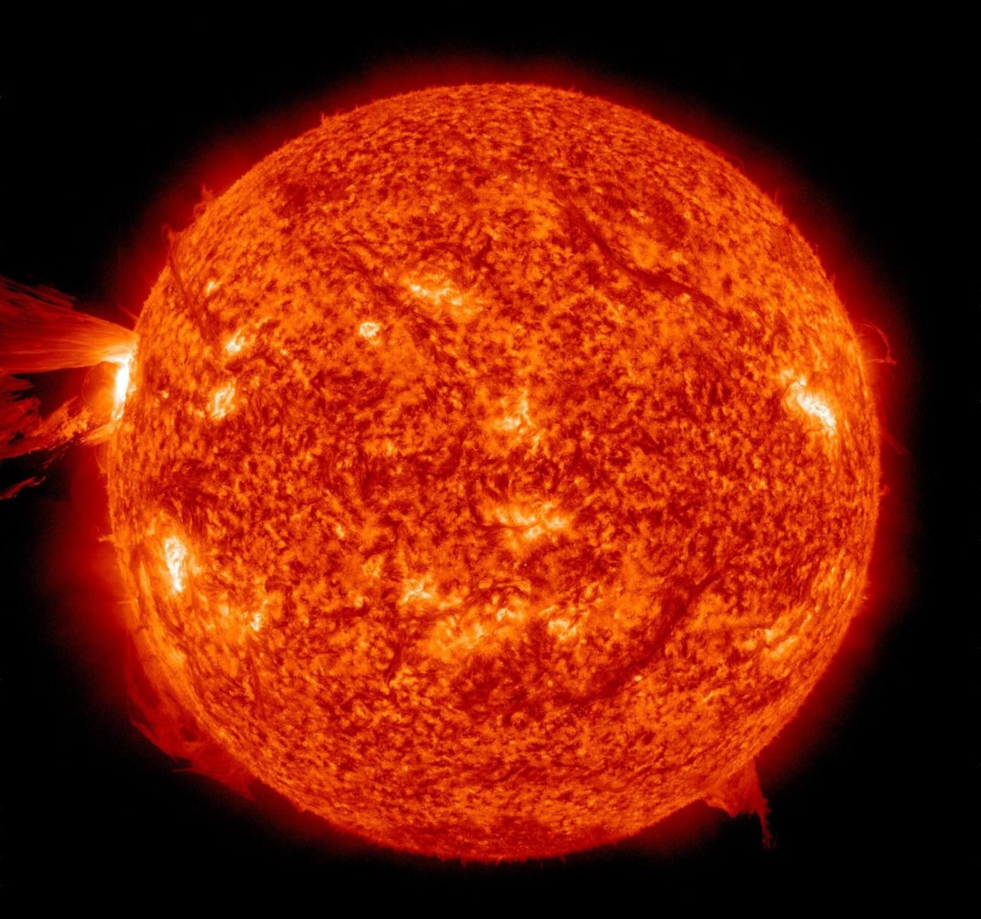 The Sun holds about 99.8% of all the mass in our solar system. Every planet, moon, asteroid and comet put together shares roughly the last 0.2%.